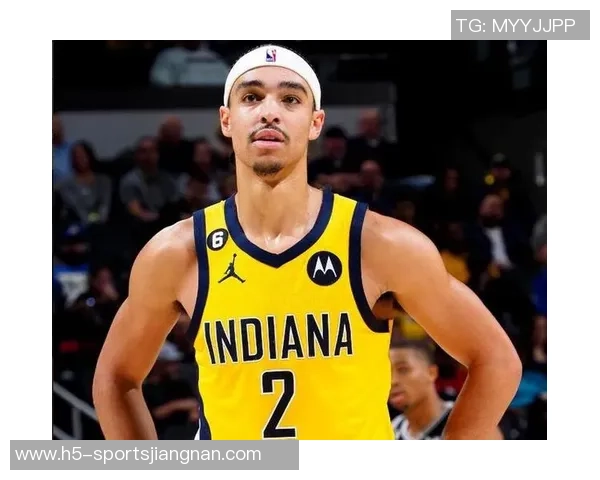 克洛尼首节火力全开7投5中轻松砍下14分1篮板1助攻表现惊艳 克洛尼首节火力全开7投5中轻松砍下14分1篮板1助攻表现惊艳